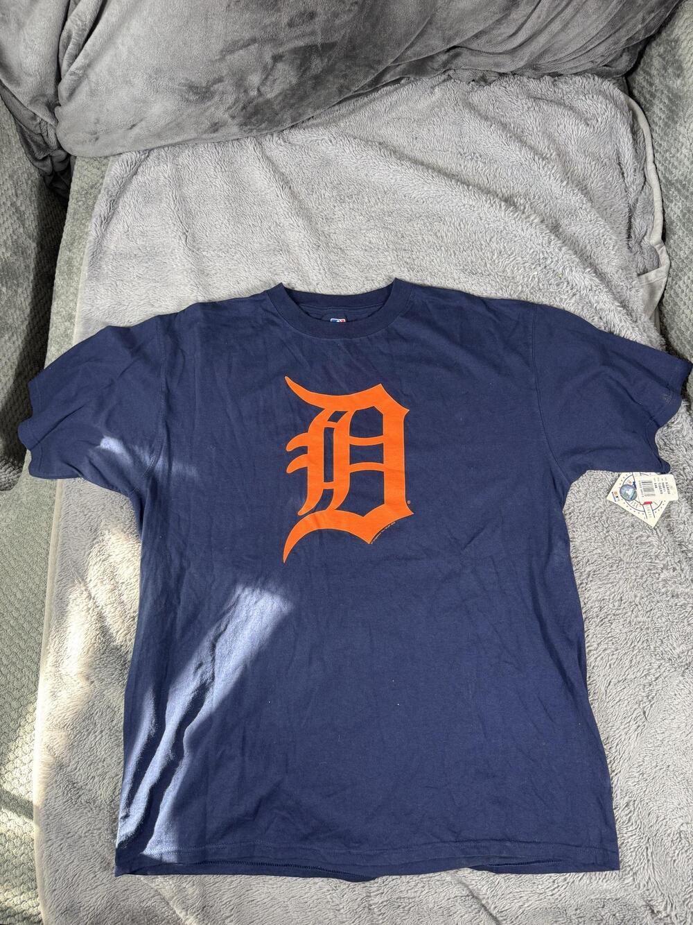 Detroit Tigers Shirt Mens XL Blue MLB Baseball Genuine Merchandise D Logo Tee